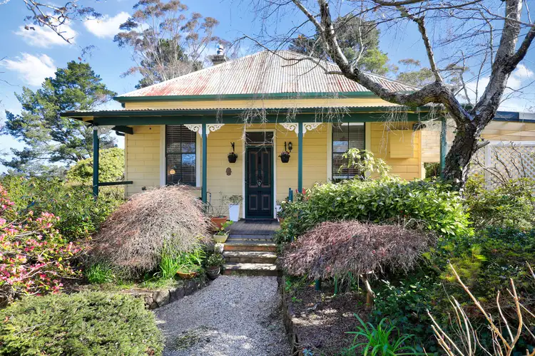 35 Cleopatra Street, Blackheath NSW 2785