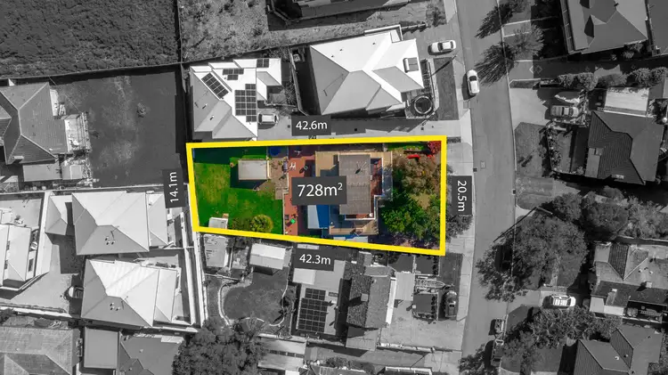 7 Panton Crescent, Karrinyup WA 6018