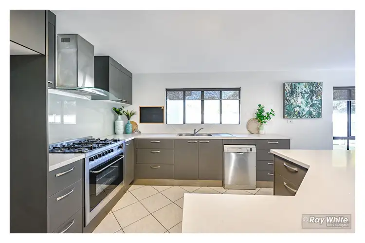 Sixth view of Homely house listing, 5 Coral Close, Zilzie QLD 4710