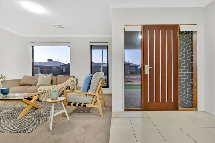 Third view of Homely house listing, 32 Nesting Vista, Craigieburn VIC 3064