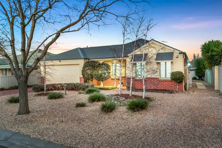 Second view of Homely house listing, 20 Long Island Circuit, Craigieburn VIC 3064