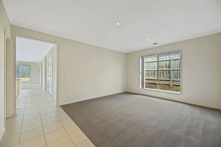 Sixth view of Homely house listing, 12 Rivendale Crescent, Drouin VIC 3818