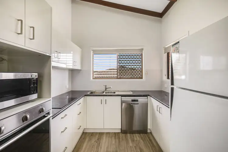 Fifth view of Homely unit listing, 1 & 2/6 Pine Court, Rangeville QLD 4350