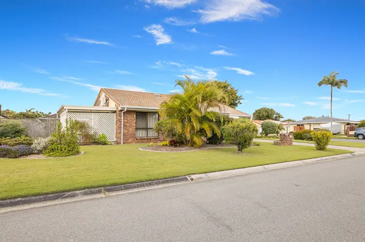 2 Iris Court, Bongaree QLD 4507