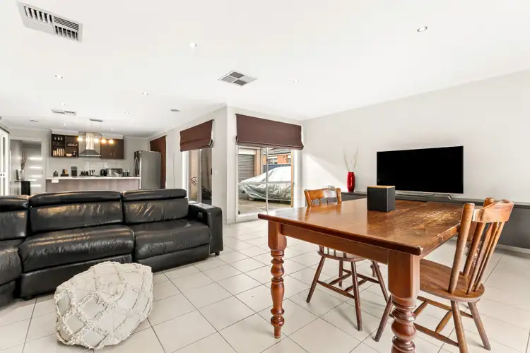 Fourth view of Homely house listing, 19 Dianella Close, Pakenham VIC 3810