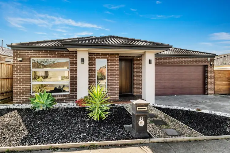 29 Landing Avenue, Doreen VIC 3754