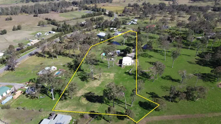 4 Jarvie Close, Seaham NSW 2324