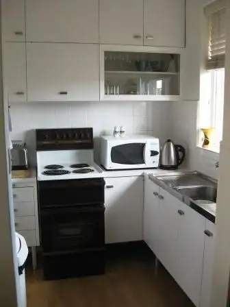 Fourth view of Homely apartment listing, 9/9 Waratah Avenue, Glen Huntly VIC 3163
