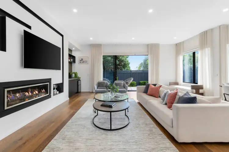 Fourth view of Homely house listing, 1 Hudson Court, Ashburton VIC 3147