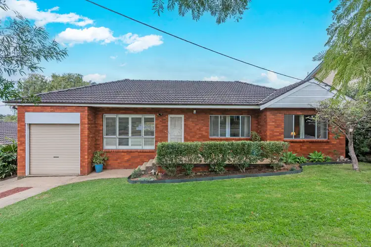7 Roland Avenue, Northmead NSW 2152