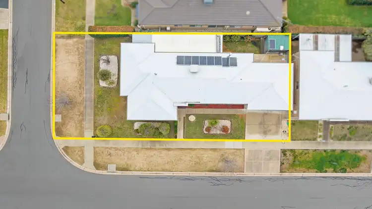 Fourth view of Homely townhouse listing, 2 Westwood Place, Echuca VIC 3564