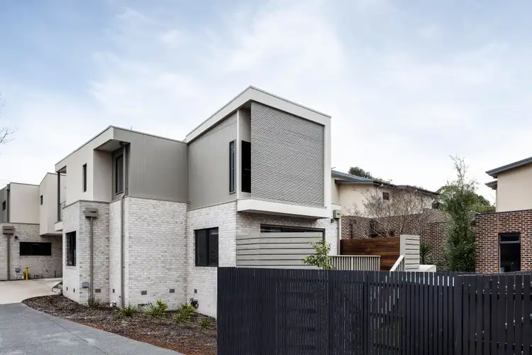 Main view of Homely unit listing, 2/29 Denbigh Street, Frankston VIC 3199