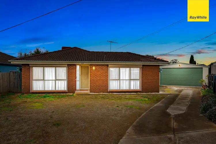 5 Oxley Court, Melton South VIC 3338