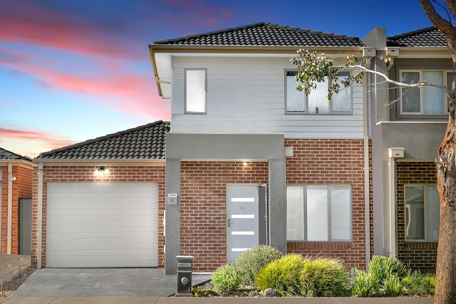 Main view of Homely townhouse listing, 21 Yumbarra Parade, Wollert VIC 3750