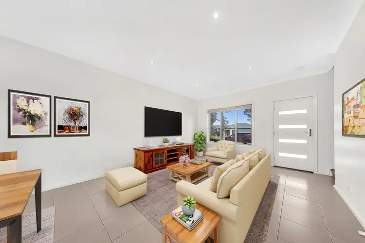 Fourth view of Homely townhouse listing, 21 Yumbarra Parade, Wollert VIC 3750