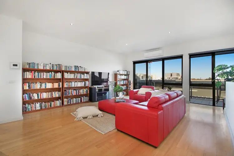 Fifth view of Homely apartment listing, 92/93-103 High Street, Preston VIC 3072