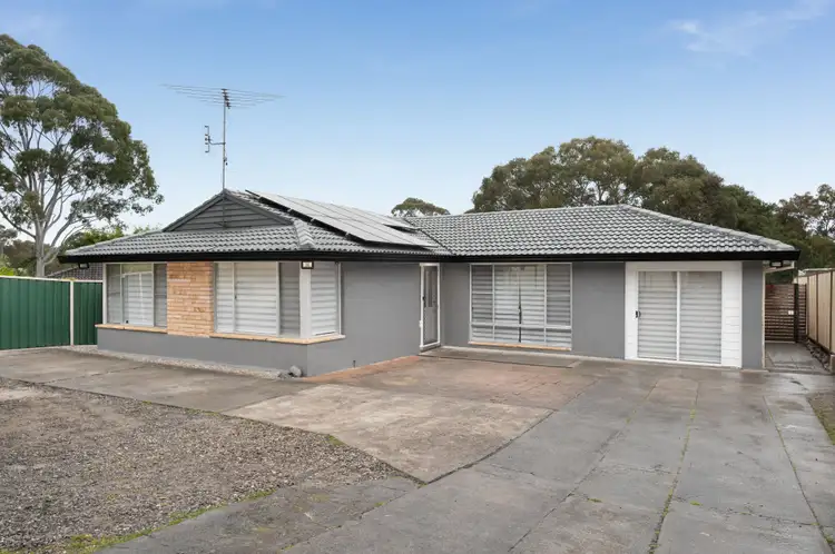 10 Albillo Place, Eschol Park NSW 2558