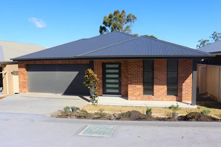 Main view of Homely house listing, 2/31A Laurie Drive, Raworth NSW 2321