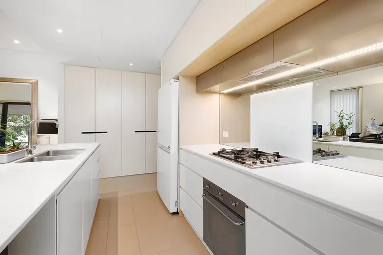 Third view of Homely unit listing, 2/1 Hamilton Corner, Lindfield NSW 2070