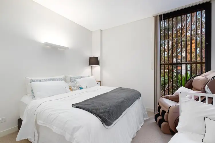 Fourth view of Homely unit listing, 2/1 Hamilton Corner, Lindfield NSW 2070