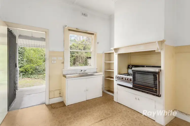 Sixth view of Homely house listing, 33 Omama Road, Murrumbeena VIC 3163