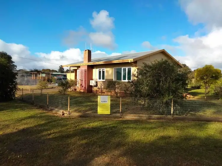 7 Campbell Street, Cranbrook WA 6321
