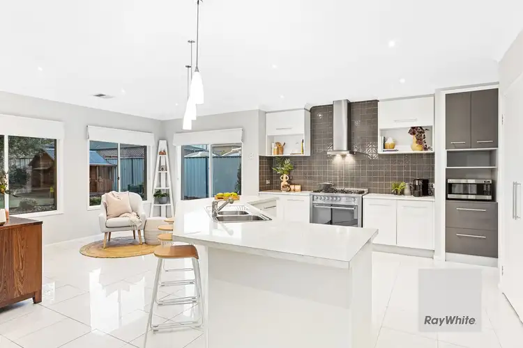 Sixth view of Homely house listing, 8 Kingsbridge Circuit, Cairnlea VIC 3023