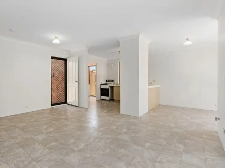 Fifth view of Homely unit listing, 11/13 Baralda Court, Rockingham WA 6168