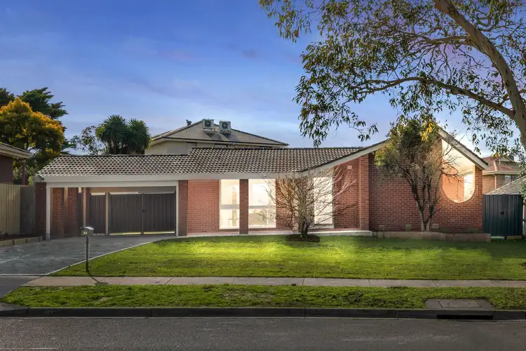 34 Milpera Crescent, Wantirna VIC 3152