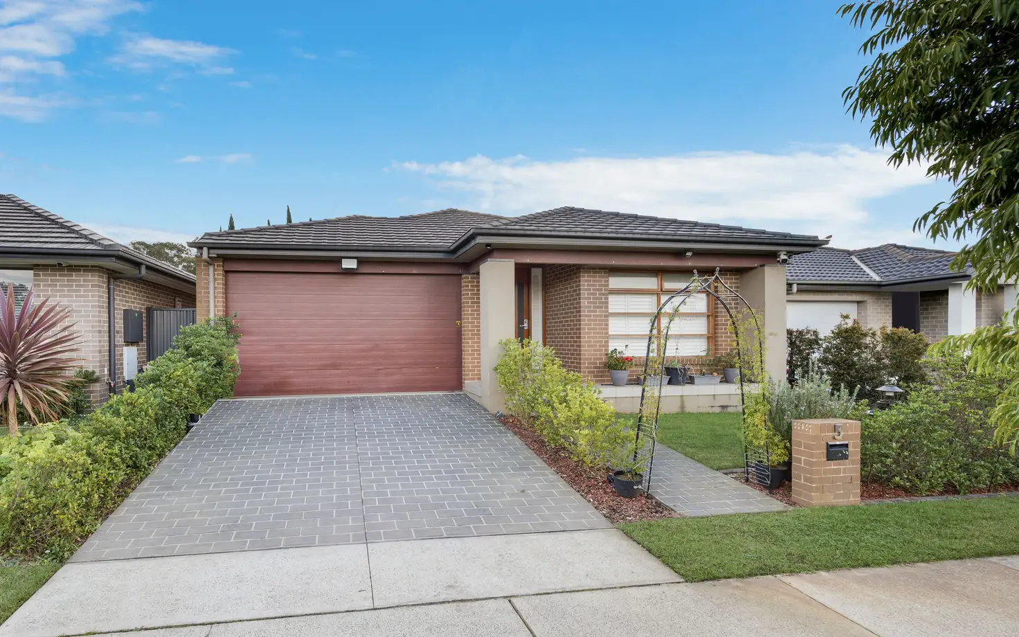 Main view of Homely house listing, 5 Rowland Place, Jordan Springs NSW 2747