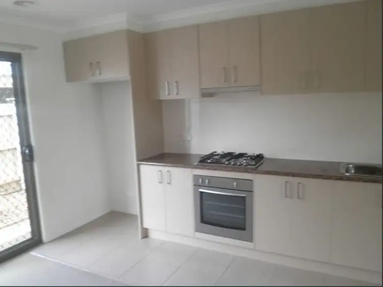Second view of Homely house listing, 20/3 Elisa Place, Hastings VIC 3915