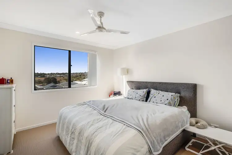 Fifth view of Homely unit listing, 2/17 McInnes Crescent, Glenvale QLD 4350