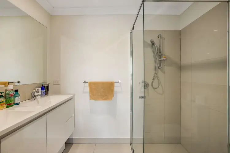Sixth view of Homely unit listing, 2/17 McInnes Crescent, Glenvale QLD 4350