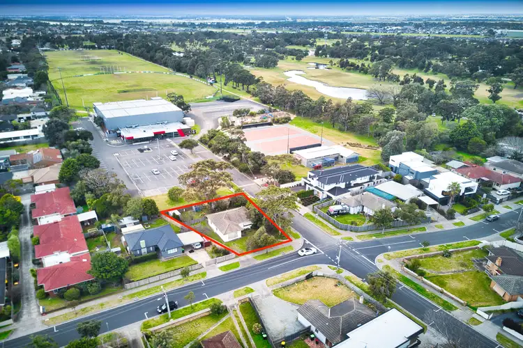 Second view of Homely house listing, 3 Genoa Avenue, Bonbeach VIC 3196