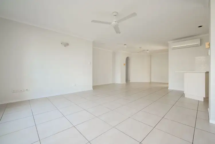 Sixth view of Homely house listing, 5 Lady Elliot Court, Clinton QLD 4680