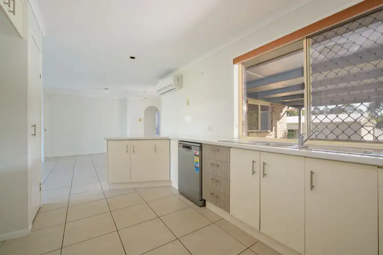 Seventh view of Homely house listing, 5 Lady Elliot Court, Clinton QLD 4680