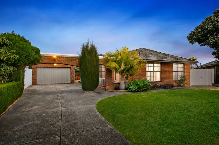 2 Luton Close, Epping VIC 3076