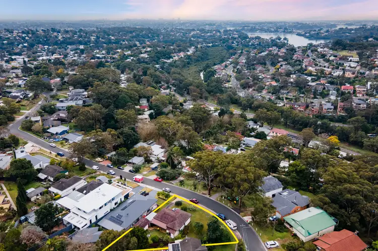 13 Ninth Avenue, Jannali NSW 2226