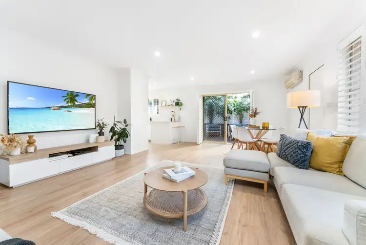 Second view of Homely villa listing, 4/28 Stuart Street, Helensburgh NSW 2508