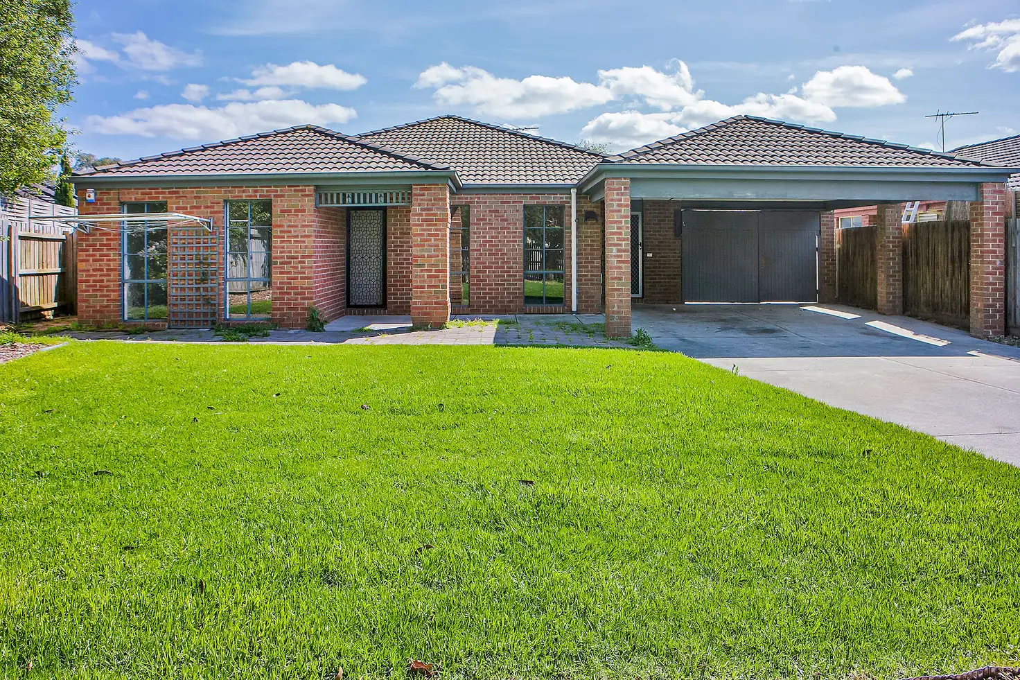Main view of Homely house listing, 32 Sunny Vale Drive, Langwarrin VIC 3910