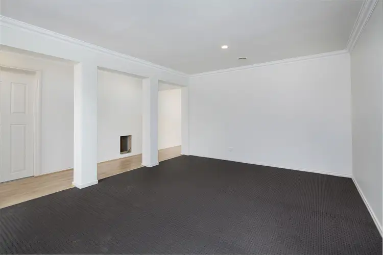 Second view of Homely house listing, 32 Sunny Vale Drive, Langwarrin VIC 3910
