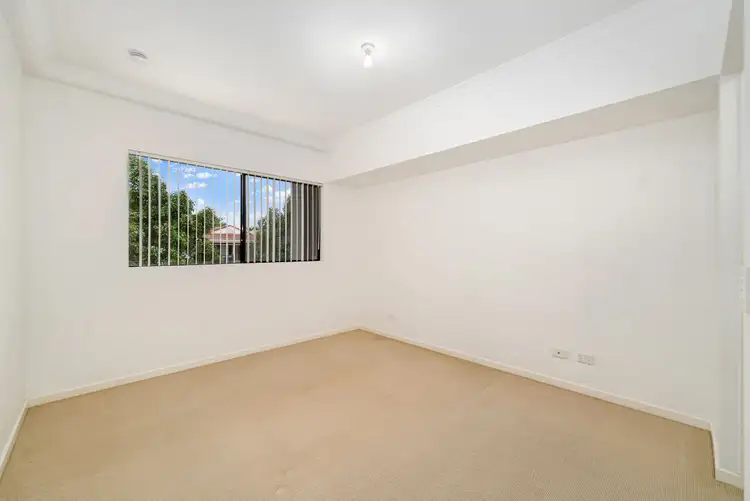 Fifth view of Homely apartment listing, 5/5 Rock Street, Scarborough QLD 4020