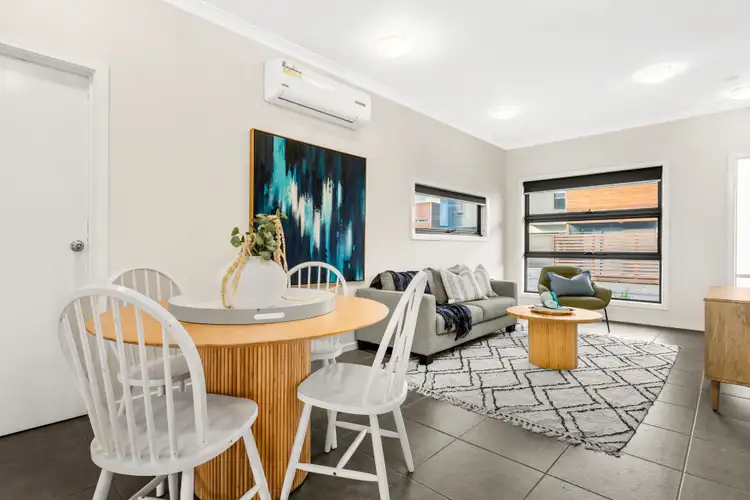 Fifth view of Homely townhouse listing, 16 Sable Circuit, Officer VIC 3809