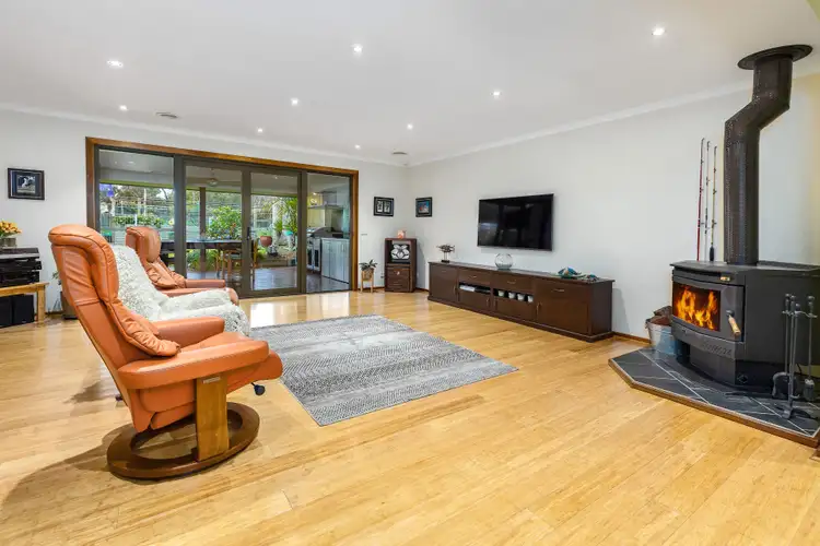 Second view of Homely house listing, 10 Williamson Street, Tootgarook VIC 3941