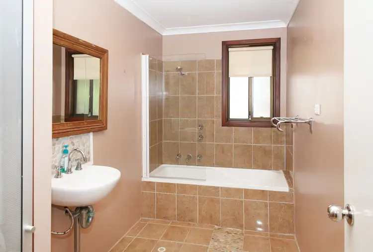 Second view of Homely house listing, 25 Eastcott Way, Tarcoola Beach WA 6530