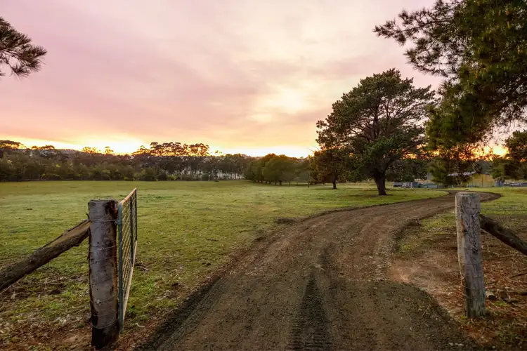 125 Youngs Lane, Tooborac VIC 3522