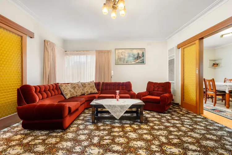 Fifth view of Homely house listing, 4 Ella Court, Lalor VIC 3075