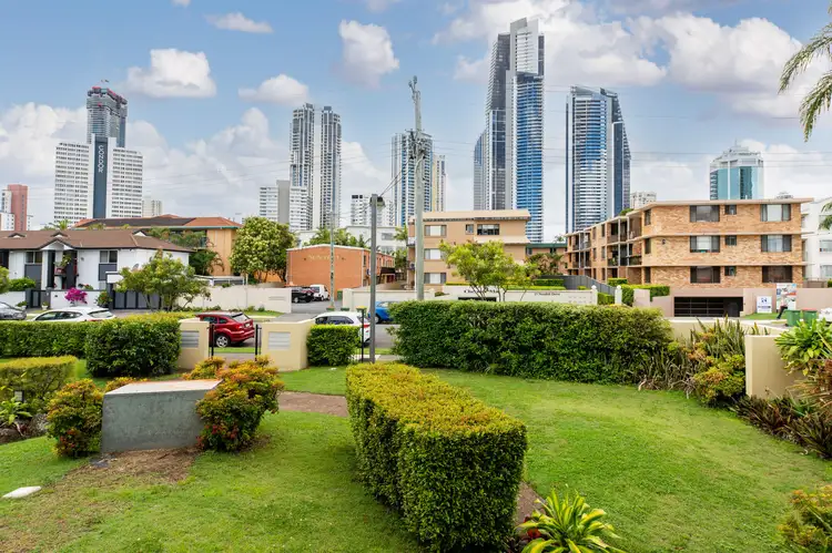 Fourth view of Homely apartment listing, 1/16 Stanhill Drive, Chevron Island QLD 4217