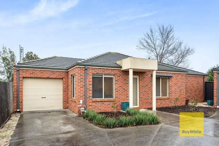 Main view of Homely unit listing, 2/15 Arbour Grove, Belmont VIC 3216