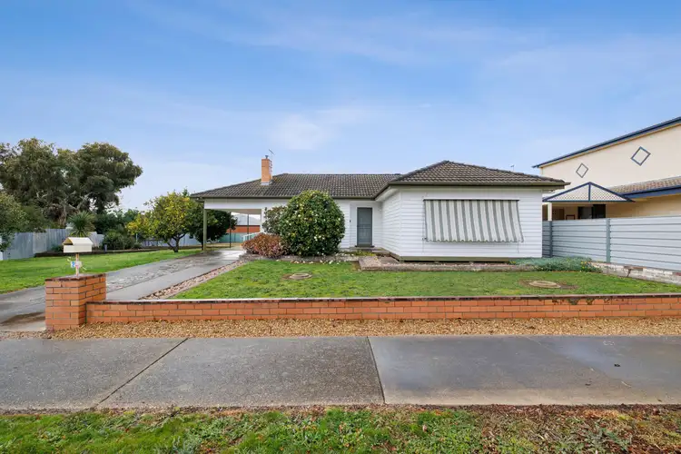 28-30 Carey Street, Ararat VIC 3377